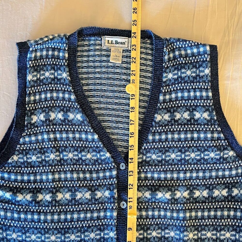 Vintage Women's LL Bean Knit Vest Blue and White Cottage Core, Size L - Picture 6 of 8